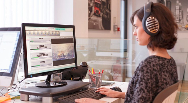 Khmer subtitling for the deaf and hard of hearing